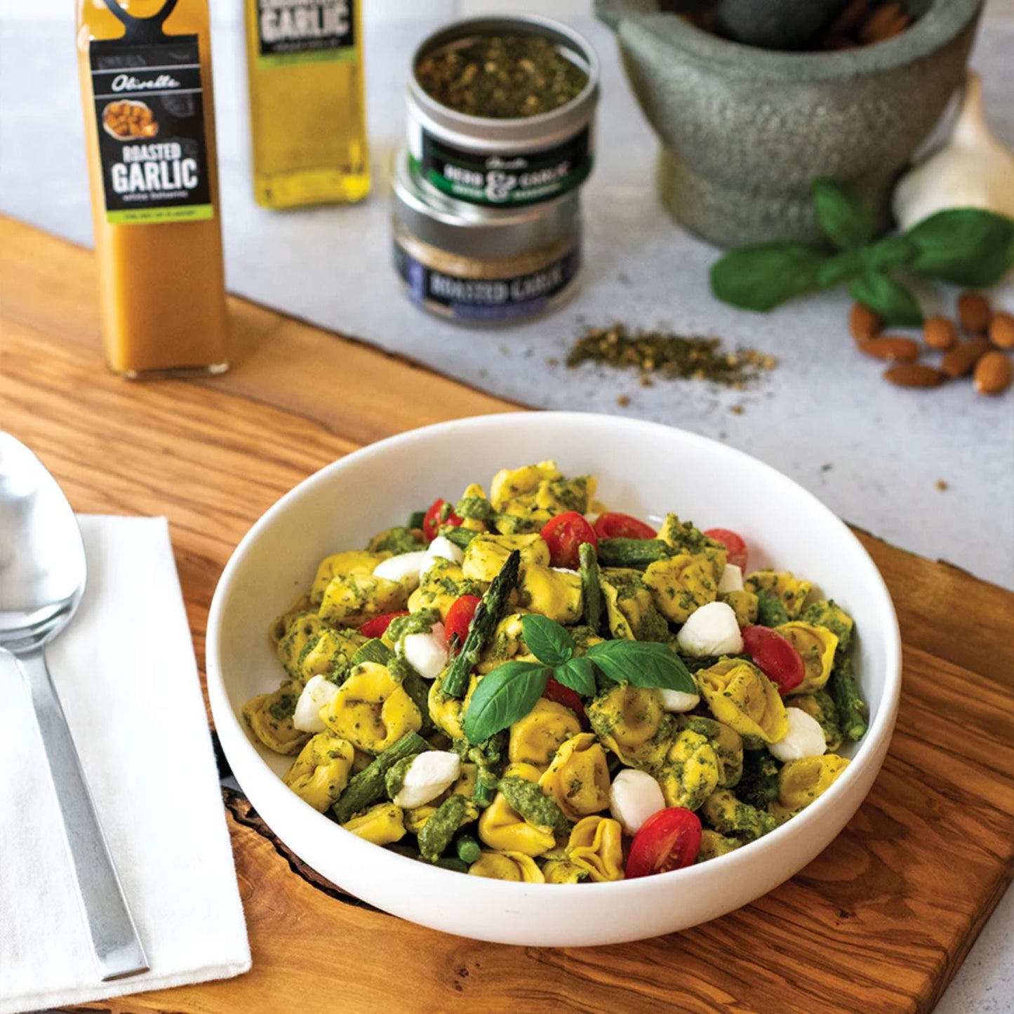 Herb & Garlic Dipper and Seasoning - Instant Italian Flavor in a Tin