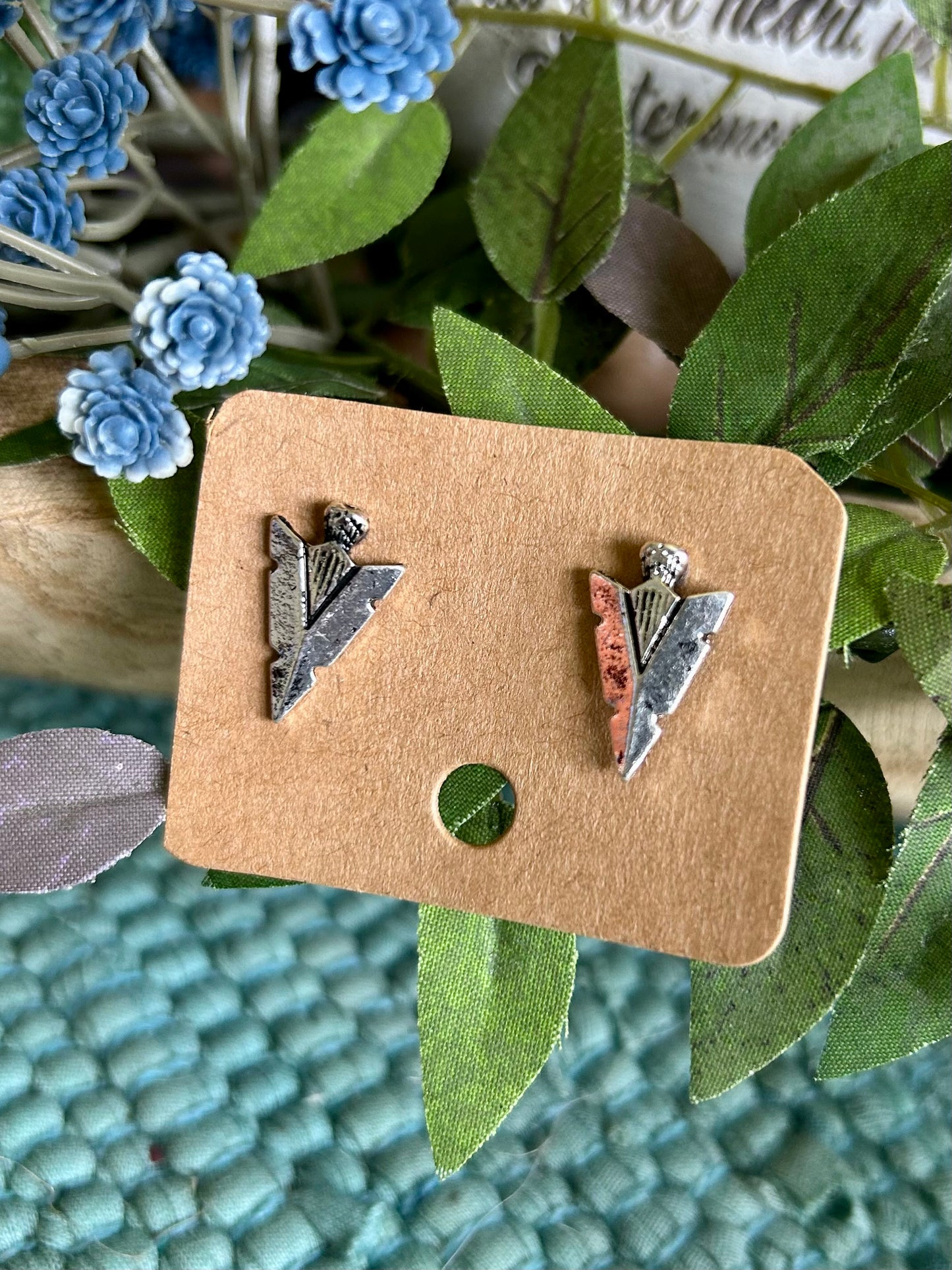 Arrow Head Stud