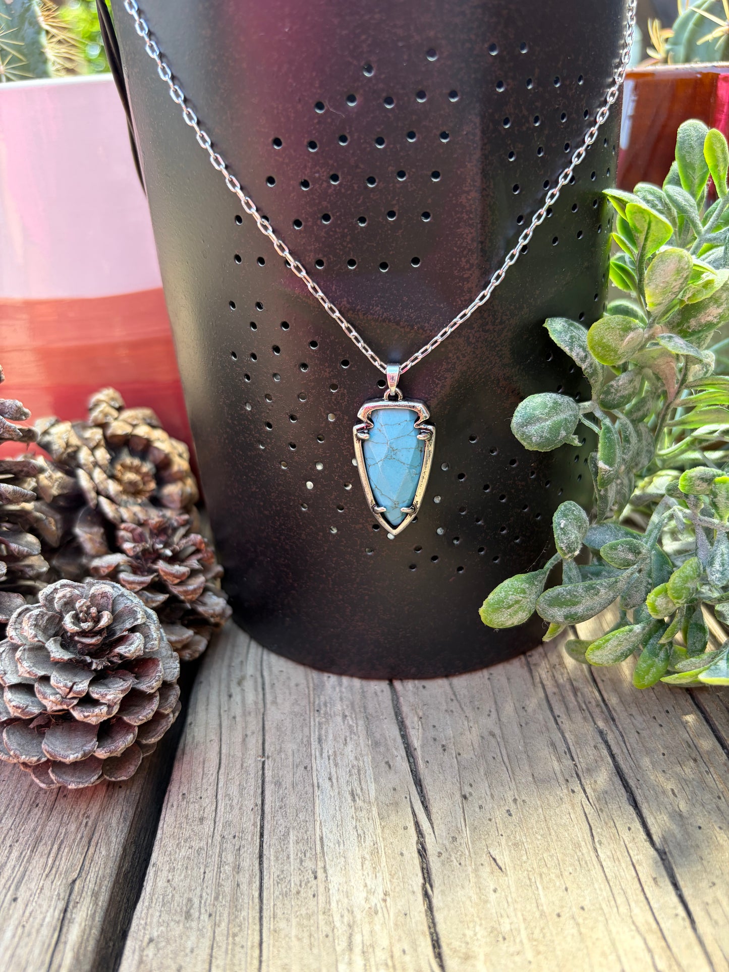 Western Style Arrowhead Turquoise Stone Pendant Necklace