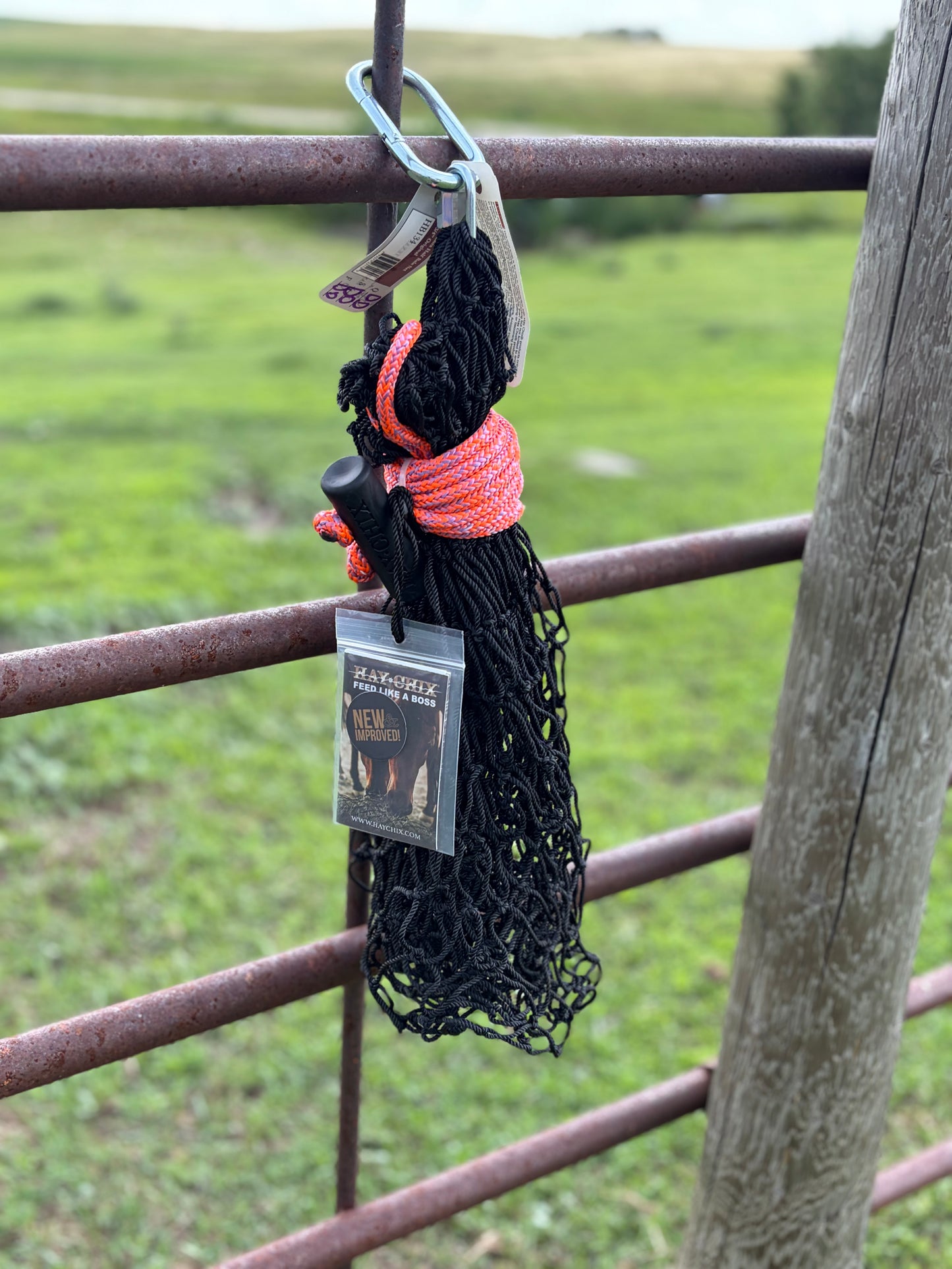 Hay Chix 1/2 Bale Net - 1 3/4 orginal net