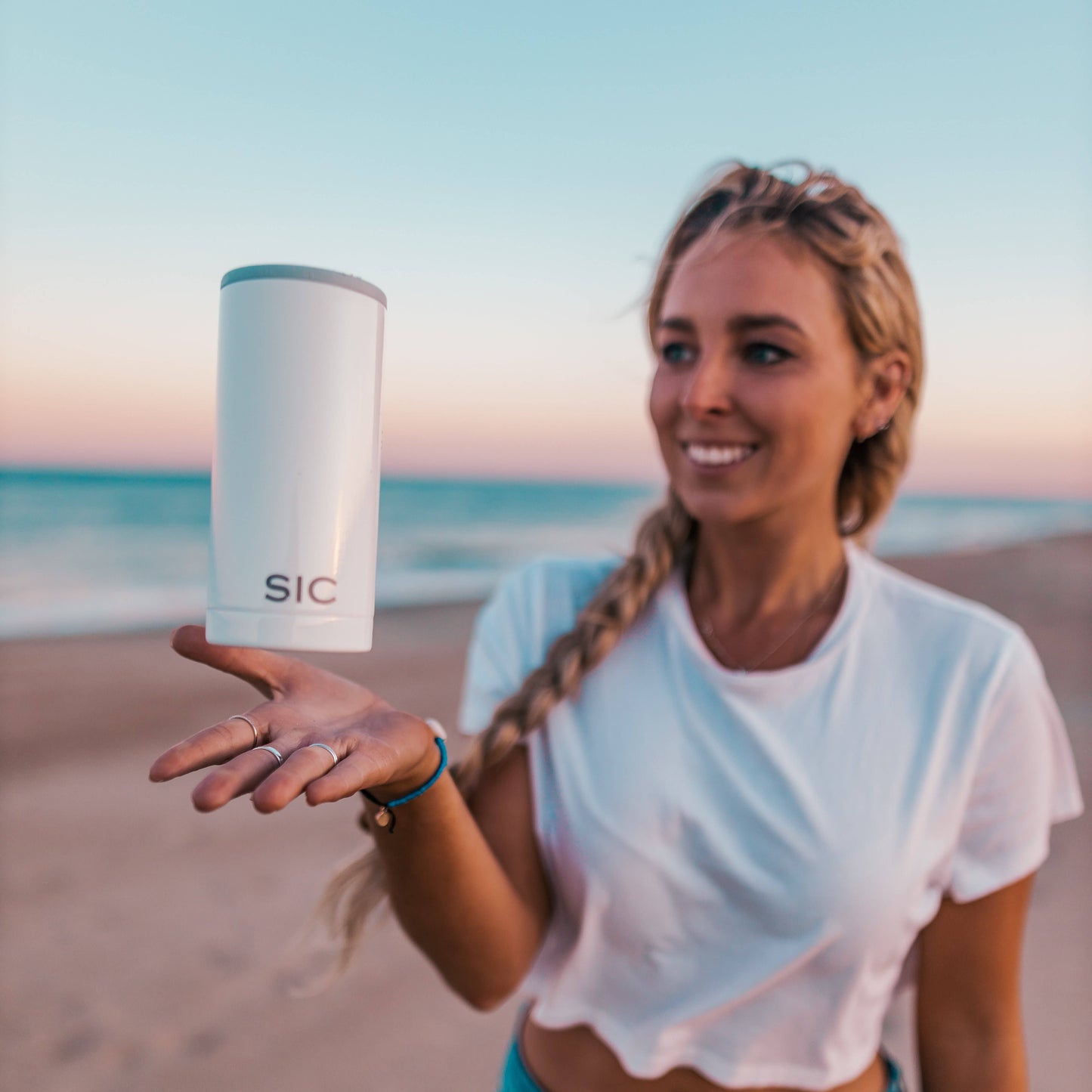 SIC Slim Can Cooler | Gloss Ice White